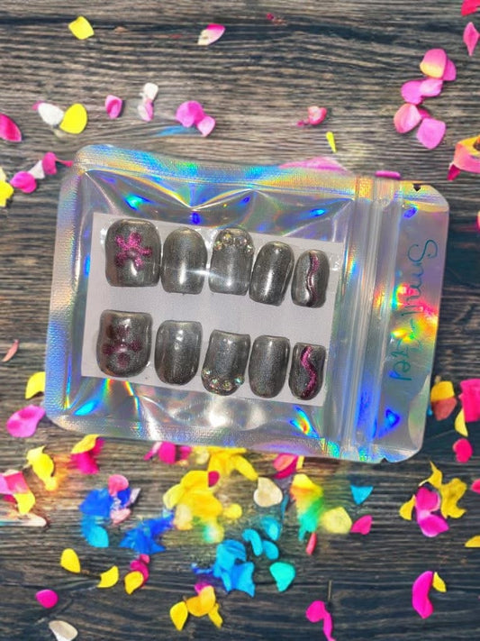 Holo Gel Press Ons